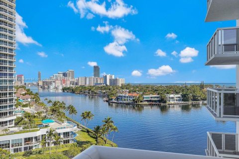 Copropriété à vendre à Aventura, Floride: 2 chambres, 95.04 m2 № 1839600 - photo 20