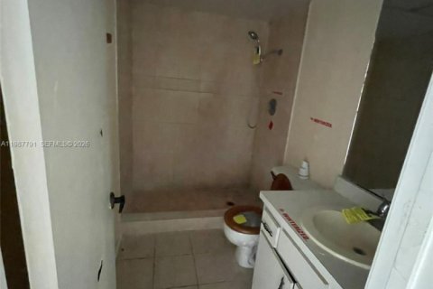 Снять в аренду виллу или дом в Лабель, Флорида 5 спален, 196.21м2, № 2048994 - фото 21