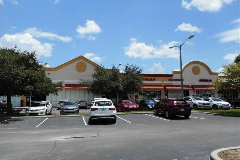Commercial property in Kissimmee, Florida 91.97 sq.m. № 2266679 - photo 26