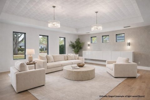 House in Winter Park, Florida 4 bedrooms, 435.06 sq.m. № 2226491 - photo 21