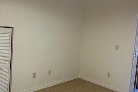 Adosado en alquiler en Fort Lauderdale, Florida, 3 dormitorios, 130.06 m2 № 1061453 - foto 1