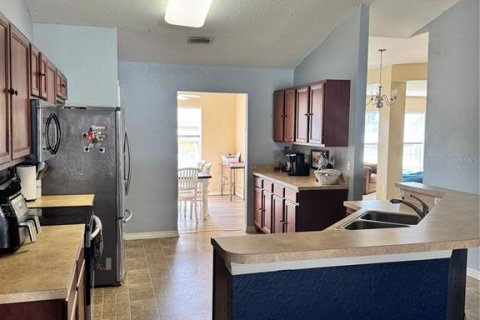 Villa ou maison à vendre à Lakeland, Floride: 4 chambres, 228.26 m2 № 1870995 - photo 10