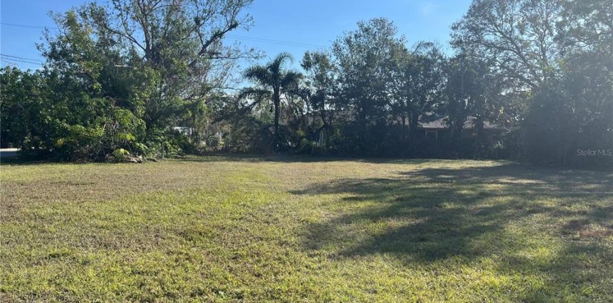 Land in Sarasota, Florida № 1540874