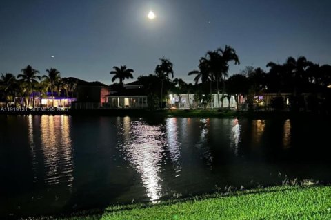 Villa ou maison à vendre à Weston, Floride: 4 chambres, 176.7 m2 № 1976651 - photo 9