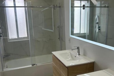 Villa ou maison à vendre à Weston, Floride: 4 chambres, 176.7 m2 № 1976651 - photo 30