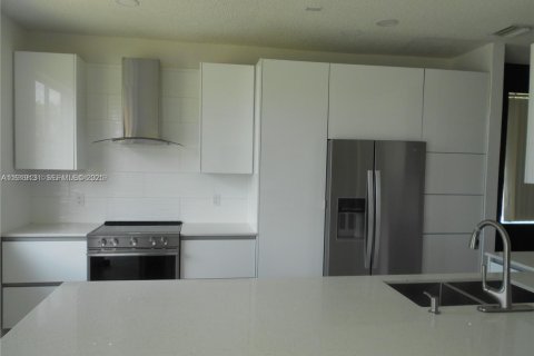 Villa ou maison à vendre à Weston, Floride: 4 chambres, 176.7 m2 № 1976651 - photo 10