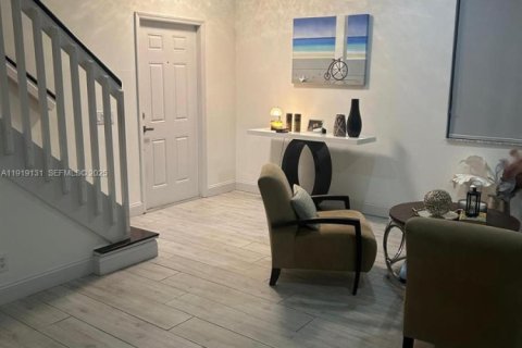 Villa ou maison à vendre à Weston, Floride: 4 chambres, 176.7 m2 № 1976651 - photo 16