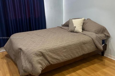 Villa ou maison à vendre à Weston, Floride: 4 chambres, 176.7 m2 № 1976651 - photo 24