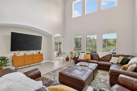 House in Tampa, Florida 4 bedrooms, 356.09 sq.m. № 2092954 - photo 24