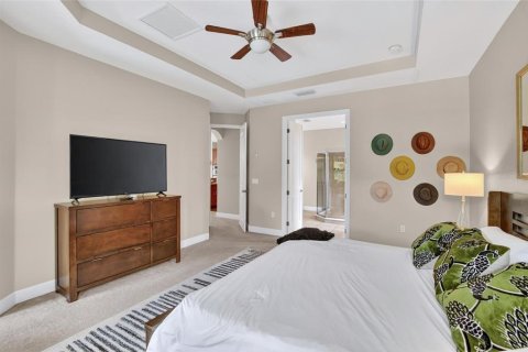House in Tampa, Florida 4 bedrooms, 356.09 sq.m. № 2092954 - photo 30