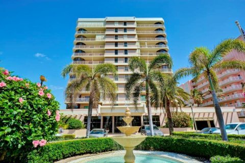 Condo in Highland Beach, Florida, 3 bedrooms  № 1009630 - photo 1