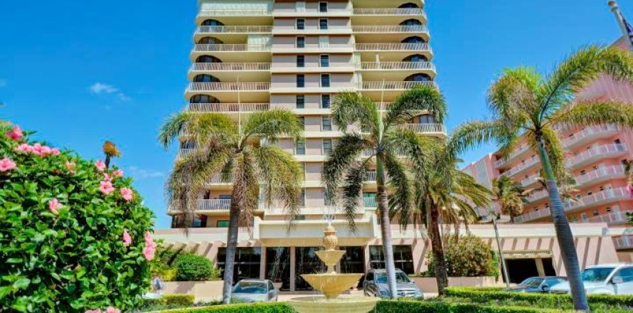 Condo in Highland Beach, Florida, 3 bedrooms № 1009630