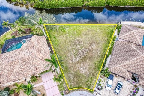 Land in Punta Gorda, Florida № 1551767 - photo 1