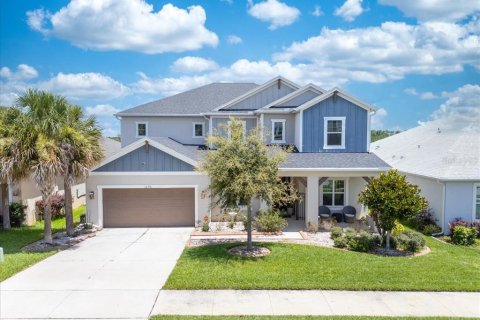 House in Apopka, Florida 4 bedrooms, 379.41 sq.m. № 2226738