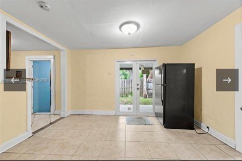 Купить виллу или дом в Майами, Флорида 3 спальни, 101.82м2, № 2023818 - фото 9