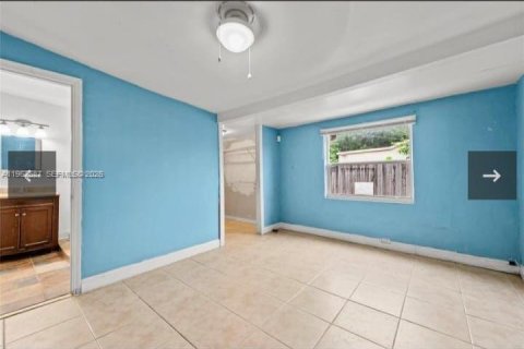 Купить виллу или дом в Майами, Флорида 3 спальни, 101.82м2, № 2023818 - фото 10