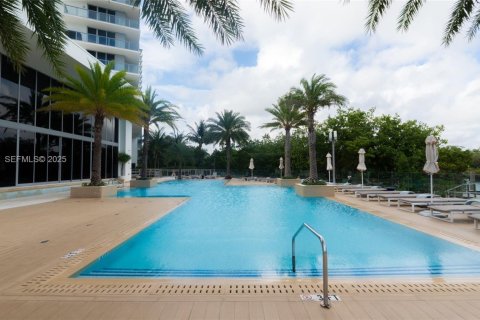 Condominio en venta en North Miami Beach, Florida, 2 dormitorios, 104.33 m2 № 1992904 - foto 29