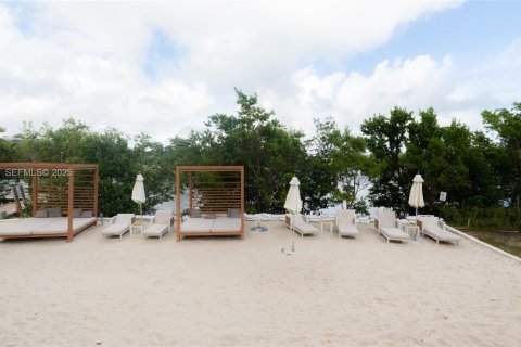 Condominio en venta en North Miami Beach, Florida, 2 dormitorios, 104.33 m2 № 1992904 - foto 30