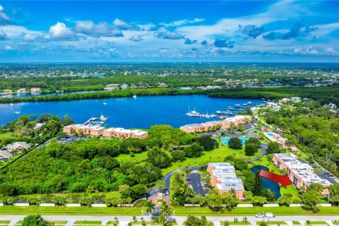 Condominio en venta en Port St. Lucie, Florida, 2 dormitorios, 122.07 m2 № 1347330 - foto 1