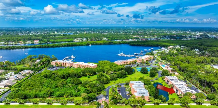 Condominio en Port St. Lucie, Florida, 2 dormitorios  № 1347330