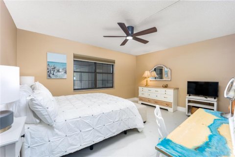 Condominio en venta en Port St. Lucie, Florida, 2 dormitorios, 122.07 m2 № 1347330 - foto 20
