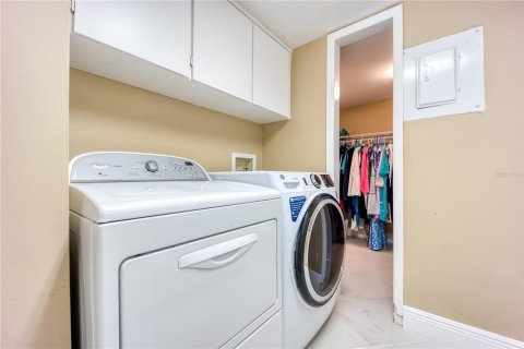 Condominio en venta en Port St. Lucie, Florida, 2 dormitorios, 122.07 m2 № 1347330 - foto 23