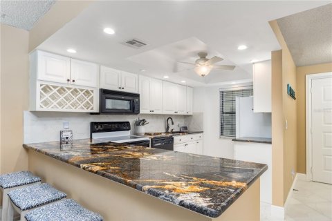Condominio en venta en Port St. Lucie, Florida, 2 dormitorios, 122.07 m2 № 1347330 - foto 2