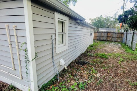 Casa en alquiler en Tampa, Florida, 3 dormitorios, 104.79 m2 № 1849557 - foto 18