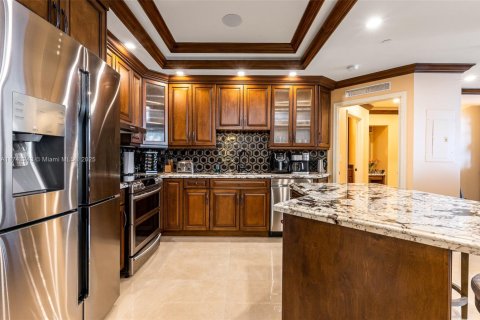 Condo in Sunny Isles Beach, Florida, 2 bedrooms  № 1961516 - photo 13