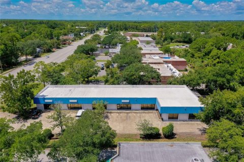 Propiedad comercial en venta en Daytona Beach, Florida, 696.02 m2 № 1869444 - foto 1