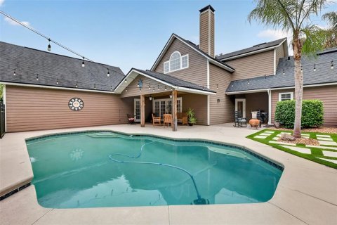 House in Eustis, Florida 3 bedrooms, 349.87 sq.m. № 2212955 - photo 4
