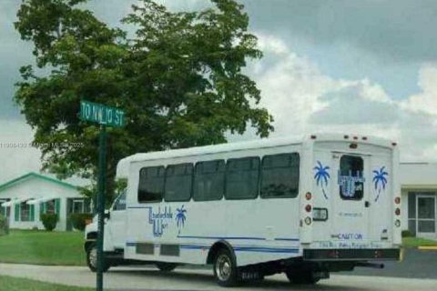 Copropriété à louer à Plantation, Floride: 2 chambres, 98.94 m2 № 1967020 - photo 13