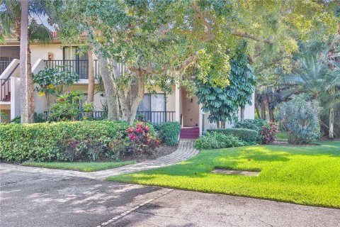 Condominio en alquiler en Bradenton, Florida, 2 dormitorios, 116.5 m2 № 214795 - foto 2