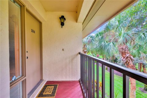 Condominio en alquiler en Bradenton, Florida, 2 dormitorios, 116.5 m2 № 214795 - foto 3