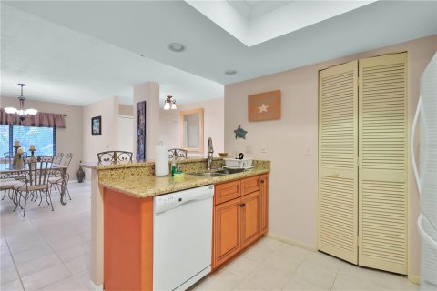 Condominio en alquiler en Bradenton, Florida, 2 dormitorios, 116.5 m2 № 214795 - foto 21
