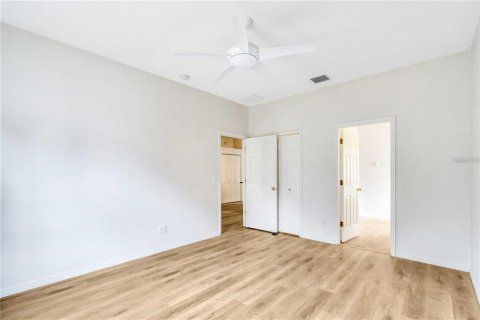 House in Riverview, Florida 3 bedrooms, 142.14 sq.m. № 1915572 - photo 17