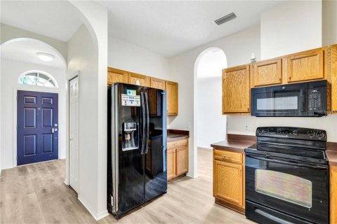 House in Riverview, Florida 3 bedrooms, 142.14 sq.m. № 1915572 - photo 9