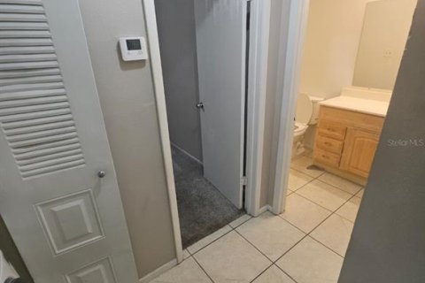 Condominio en venta en Kissimmee, Florida, 2 dormitorios, 84.54 m2 № 2091742 - foto 12