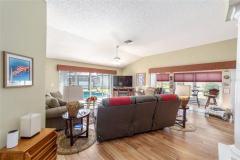 Casa en venta en The Villages, Florida, 3 dormitorios, 174.93 m2 № 1835916 - foto 8
