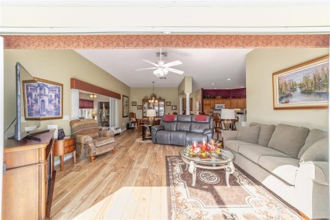 Casa en venta en The Villages, Florida, 3 dormitorios, 174.93 m2 № 1835916 - foto 11