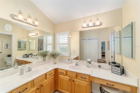 Casa en venta en The Villages, Florida, 3 dormitorios, 174.93 m2 № 1835916 - foto 25