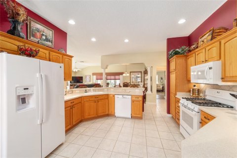 Casa en venta en The Villages, Florida, 3 dormitorios, 174.93 m2 № 1835916 - foto 19