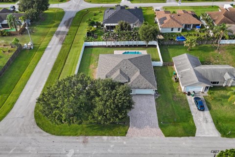 Villa ou maison à Port St. Lucie, Floride 4 chambres, 230.3 m2 № 2281057