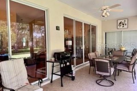 House in Leesburg, Florida 2 bedrooms, 179.77 sq.m. № 1658002 - photo 22