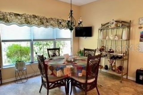 House in Leesburg, Florida 2 bedrooms, 179.77 sq.m. № 1658002 - photo 10
