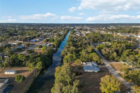 Land in Port Charlotte, Florida № 2108387 - photo 13