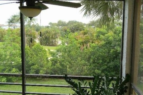 Condo in Boca Raton, Florida, 1 bedroom  № 2057257 - photo 10