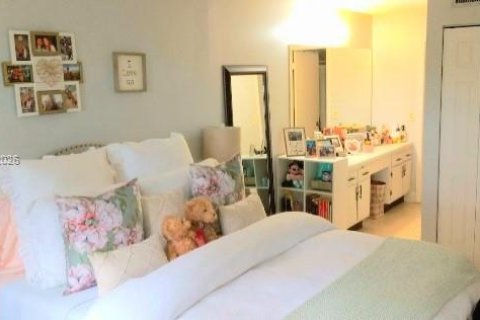 Condo in Boca Raton, Florida, 1 bedroom  № 2057257 - photo 7