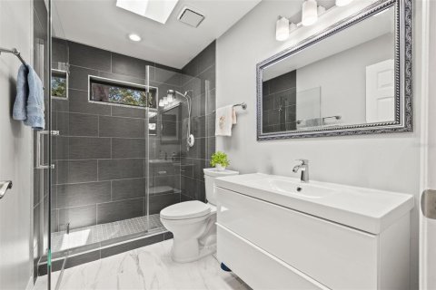 Townhouse in Tampa, Florida 3 bedrooms, 155.15 sq.m. № 1827820 - photo 8