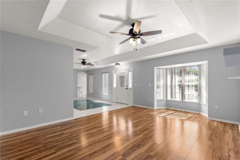House in Ocala, Florida 2 bedrooms, 144 sq.m. № 1675538 - photo 4